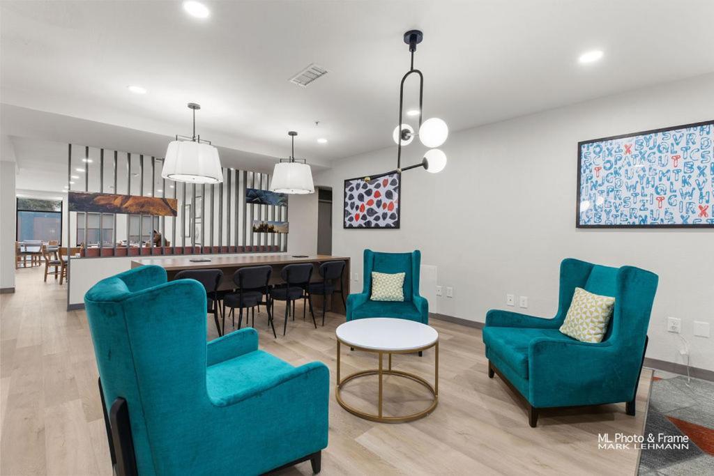 Comfort Suites Ларедо Экстерьер фото