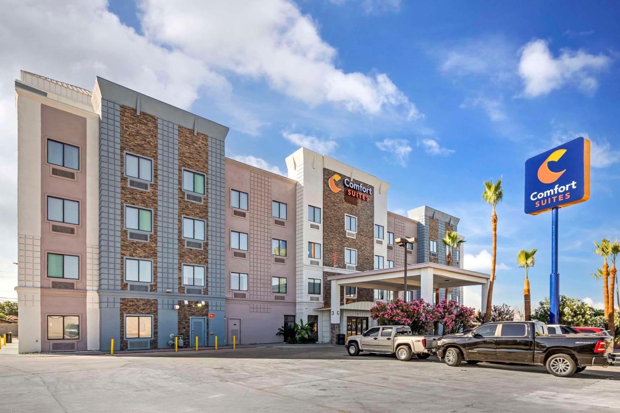 Comfort Suites Ларедо Экстерьер фото