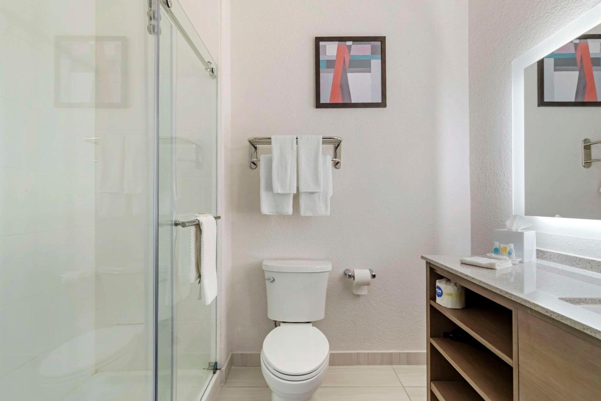 Comfort Suites Ларедо Экстерьер фото